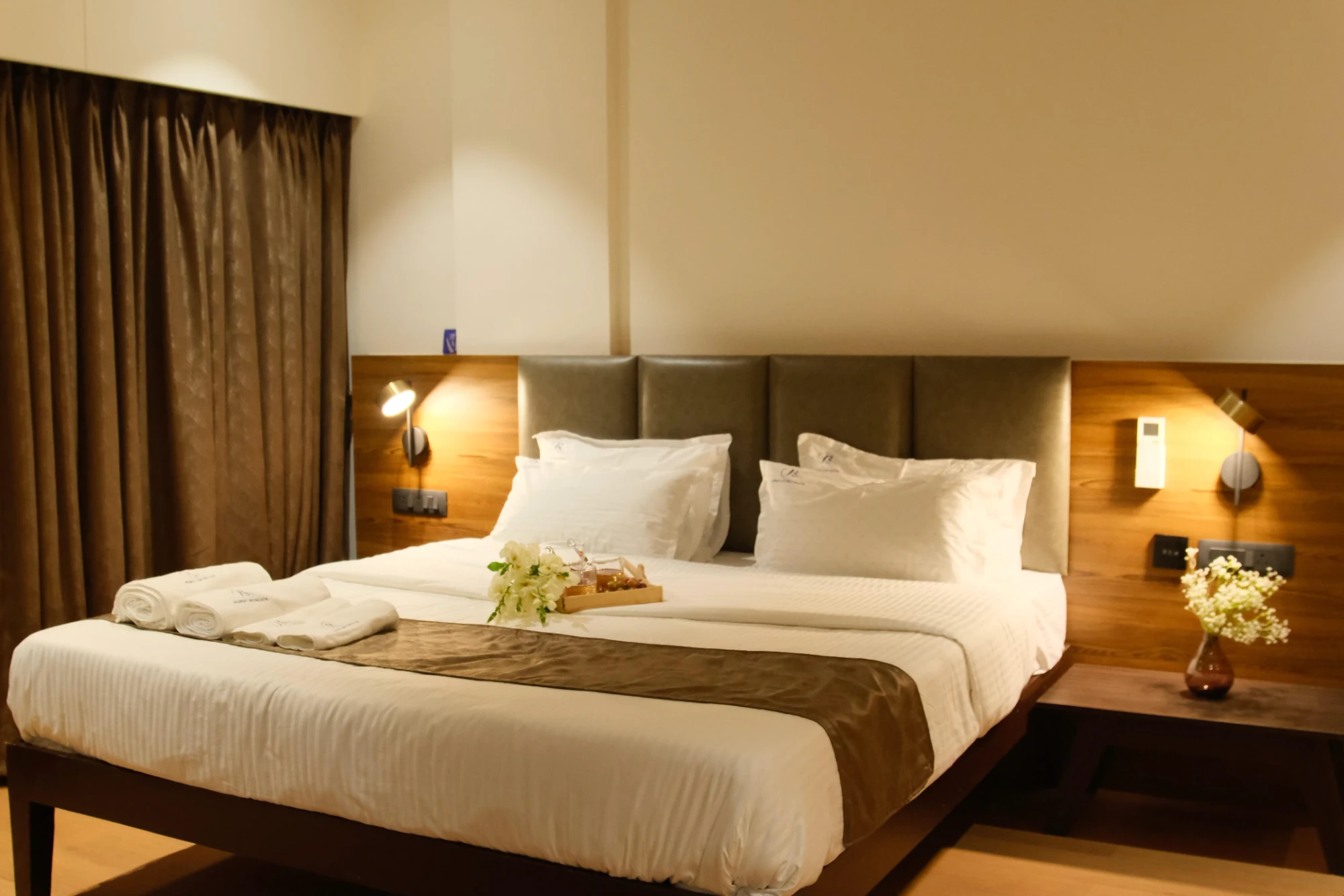 Suite bedroom